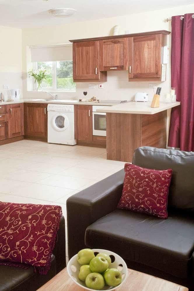 Menlo Park Apartments Galway Esterno foto